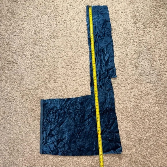 Velvet Upholstery Fabric Remnanats - Picture 5 of 12